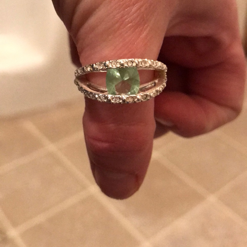 Ring
